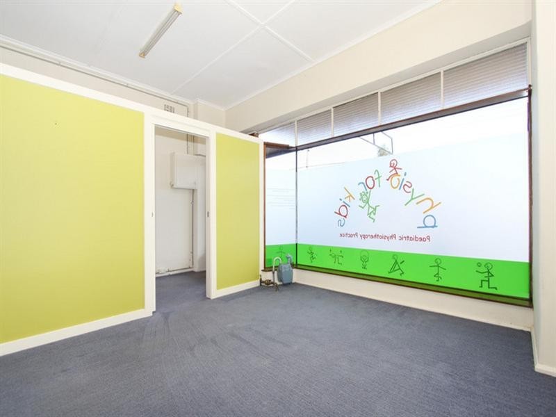 213 McKinnon Road, Mckinnon VIC 3204