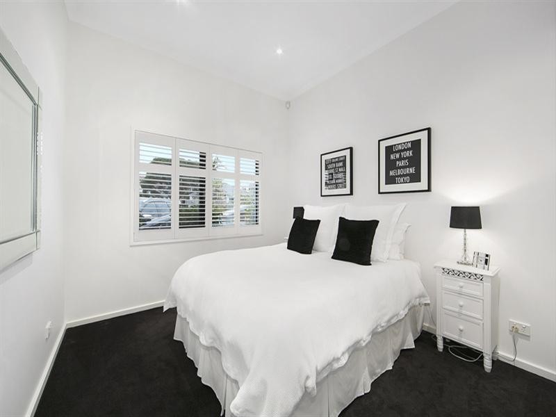 61 Kangaroo Road, Murrumbeena VIC 3163