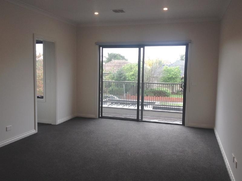 32A Walnut Street, Ormond VIC 3204