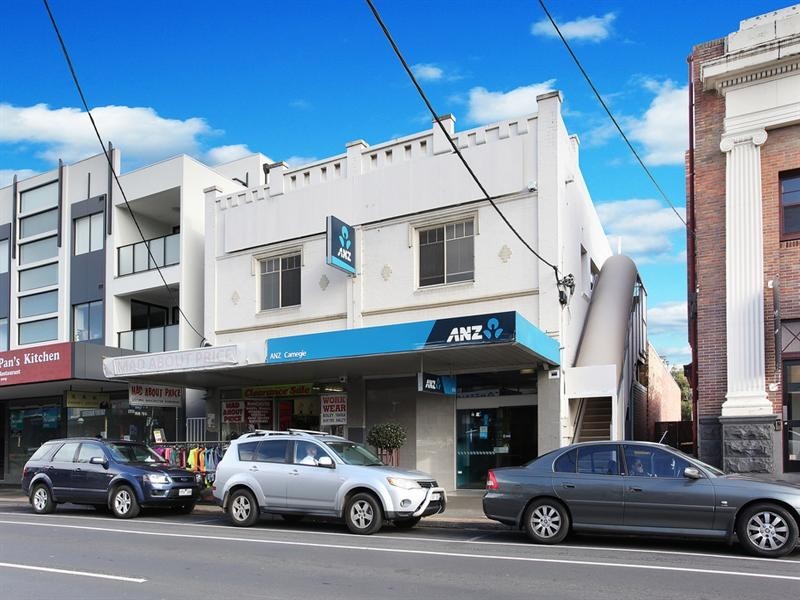 77 Koornang Road, Carnegie VIC 3163