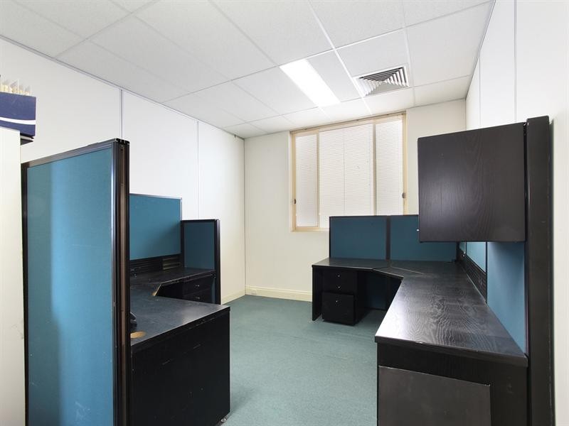 77 Koornang Road, Carnegie VIC 3163