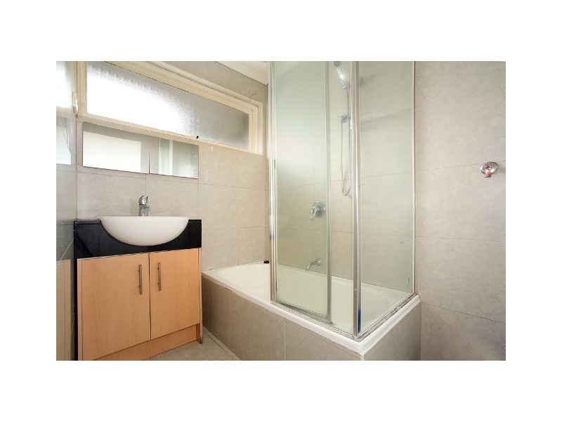 3/32 Jersey Parade, Carnegie VIC 3163