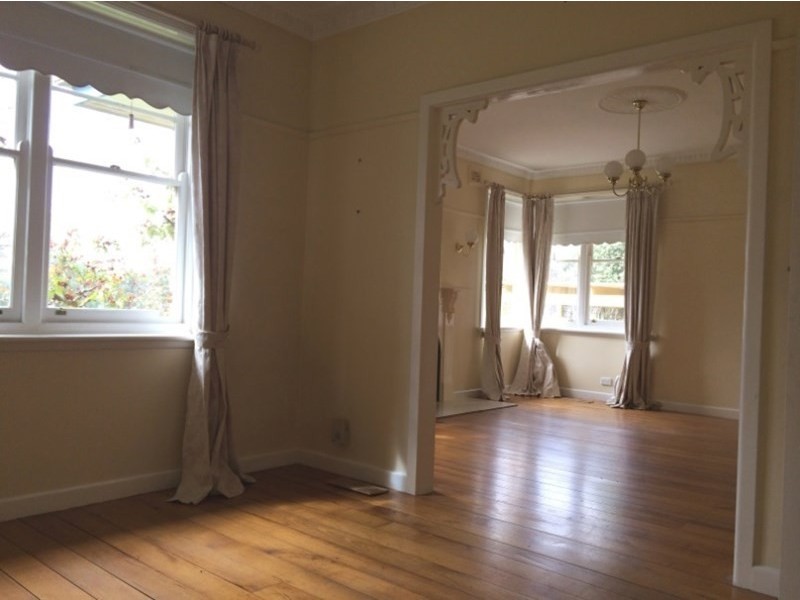 74 Ferntree Gully Road, Oakleigh East VIC 3166