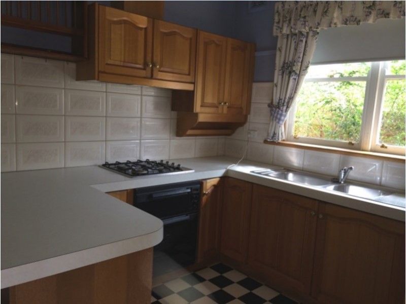 74 Ferntree Gully Road, Oakleigh East VIC 3166