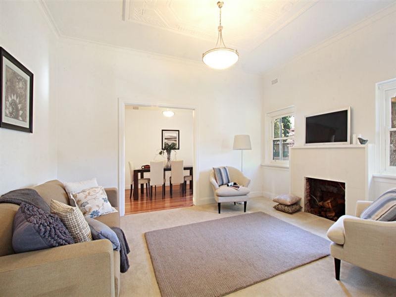 3 St Huberts Road, Carnegie VIC 3163