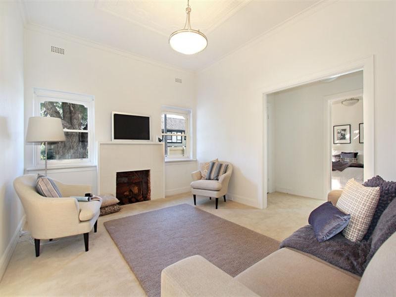 3 St Huberts Road, Carnegie VIC 3163