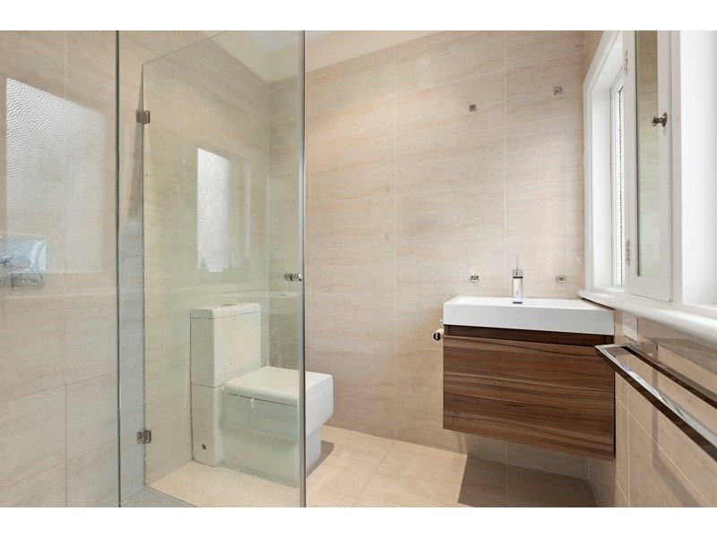 108 Ludstone Street, Hampton VIC 3188