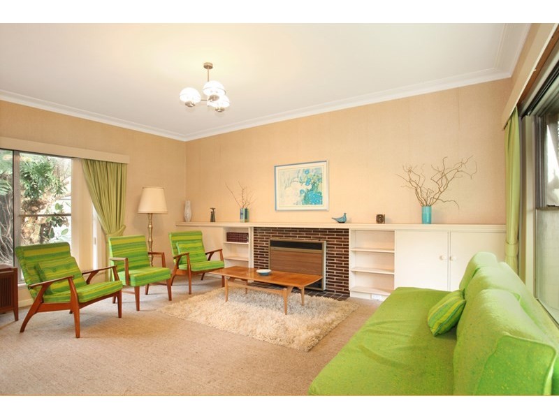 18 Atkinson Street, Murrumbeena VIC 3163
