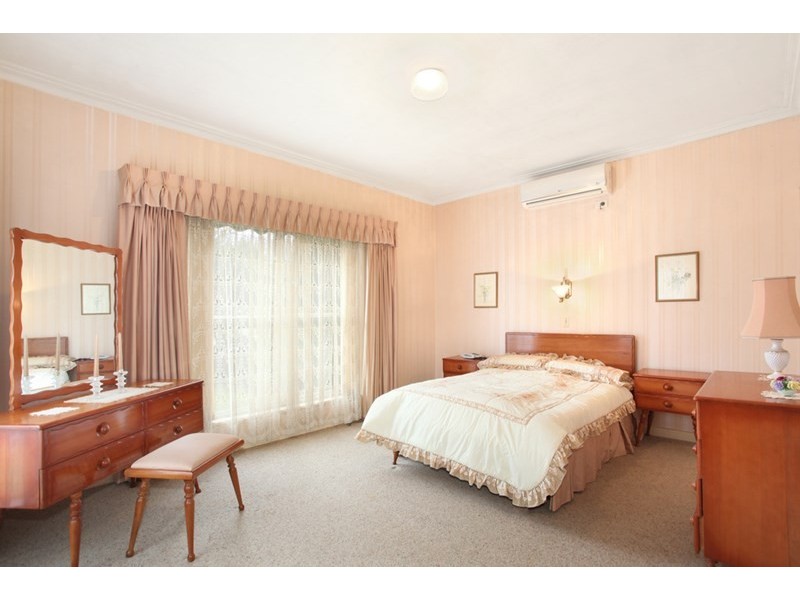 18 Atkinson Street, Murrumbeena VIC 3163