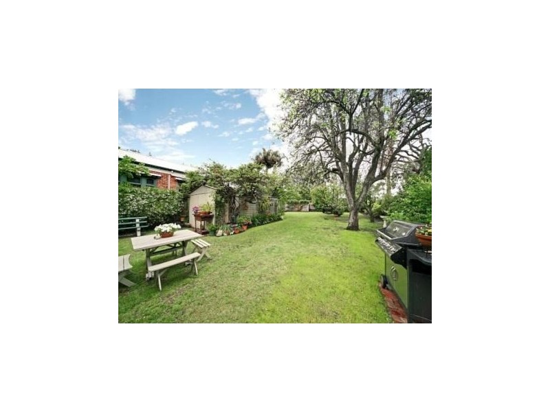 5 Reserve Avenue, Carnegie VIC 3163