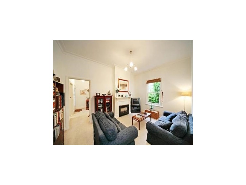 5 Reserve Avenue, Carnegie VIC 3163