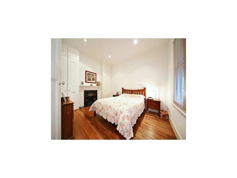 5 Reserve Avenue, Carnegie VIC 3163