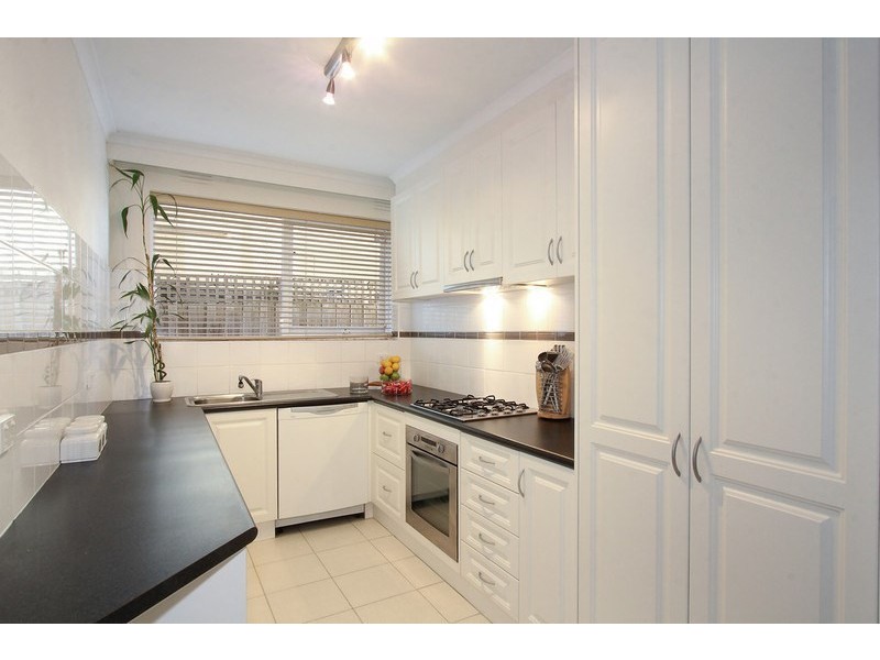 2/164 Leila Road, Carnegie VIC 3163