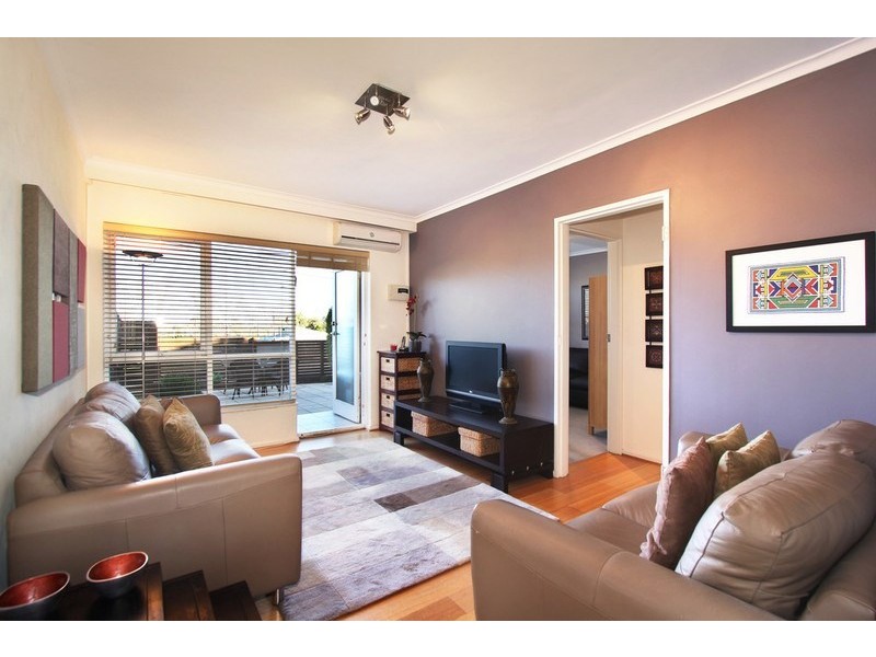 2/164 Leila Road, Carnegie VIC 3163