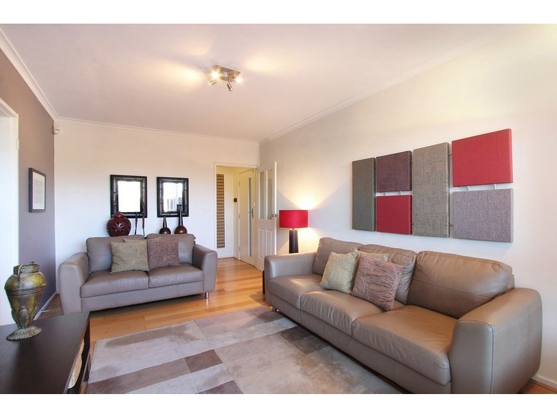 2/164 Leila Road, Carnegie VIC 3163