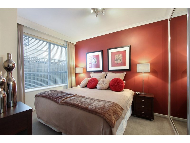 2/164 Leila Road, Carnegie VIC 3163