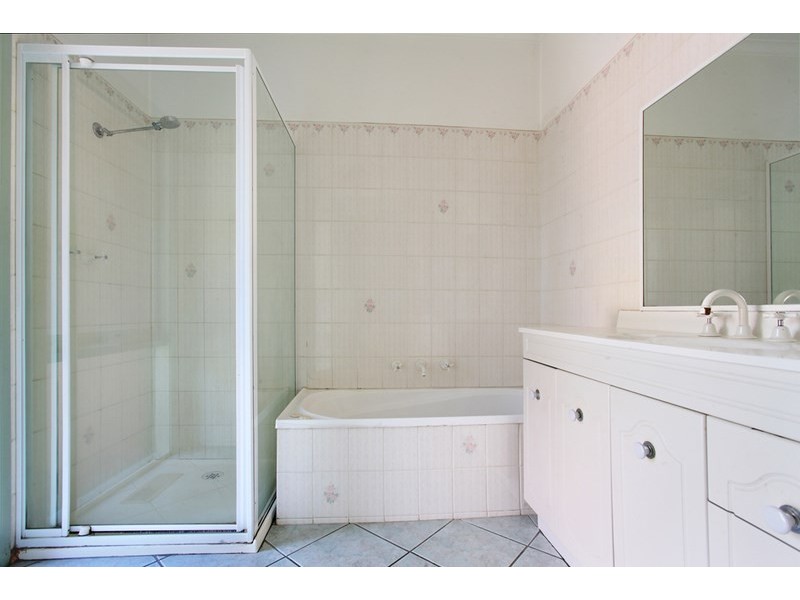 2/20 Kangaroo Road, Murrumbeena VIC 3163