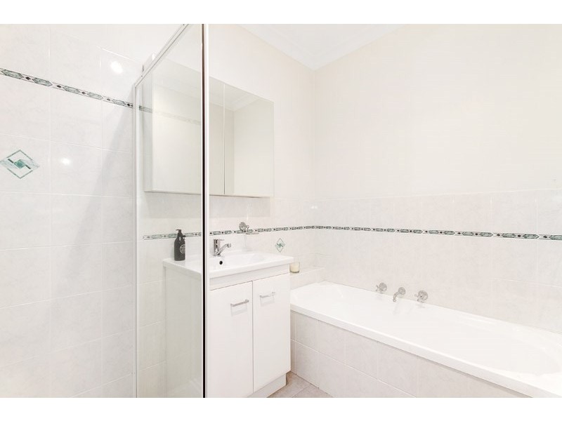 3/15A Woornack Road, Carnegie VIC 3163