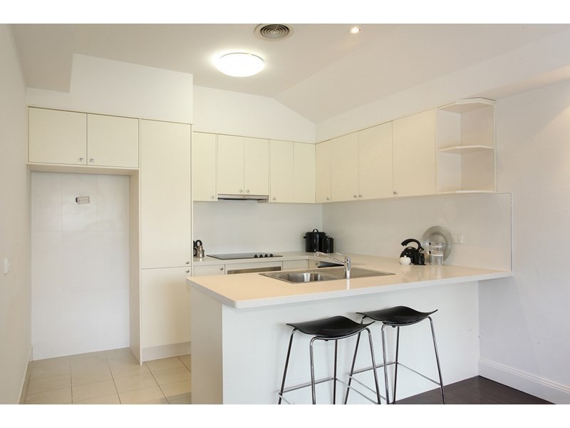 2006 Malvern Road, Malvern East VIC 3145