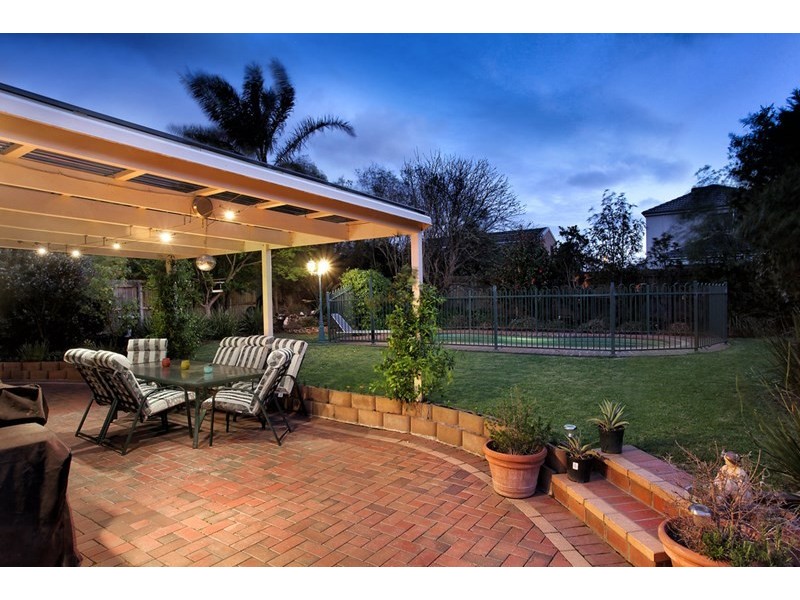 10 Park View Drive, Carnegie VIC 3163