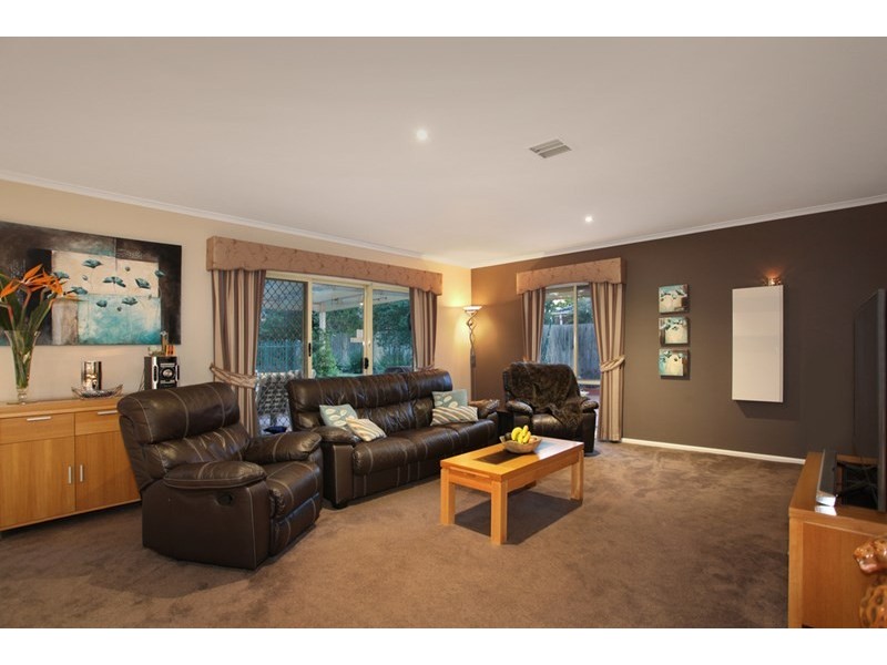 10 Park View Drive, Carnegie VIC 3163