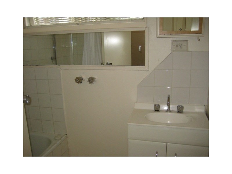 1/23 Genoa Street, Moorabbin VIC 3189