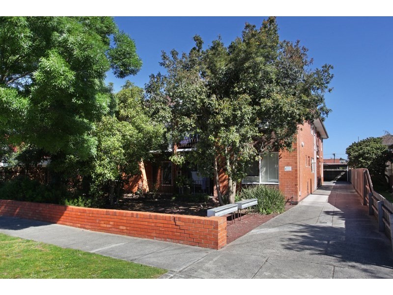 2/9 Perth Street, Murrumbeena VIC 3163