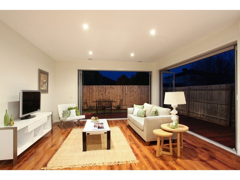 8a Carinya Road, Bentleigh East VIC 3165