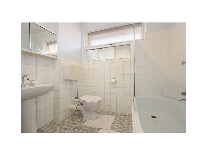 5/12 St Huberts Road, Carnegie VIC 3163