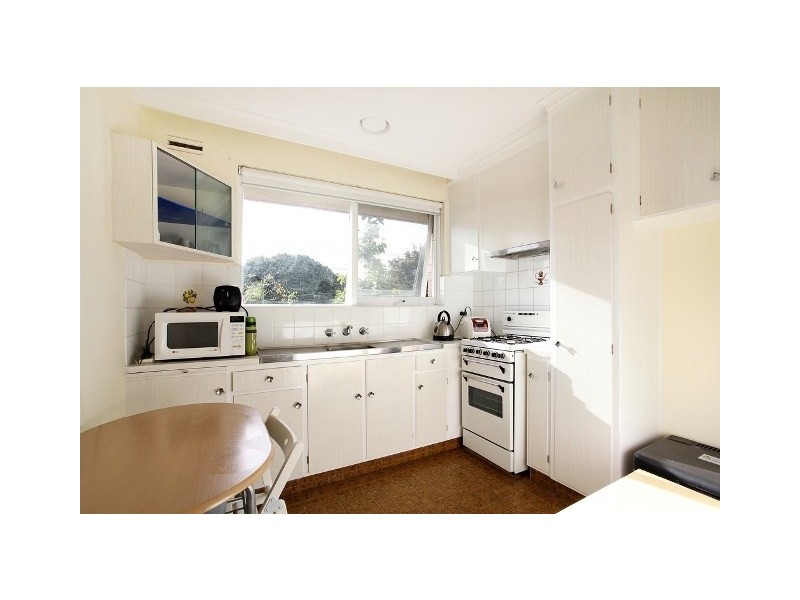 5/12 St Huberts Road, Carnegie VIC 3163