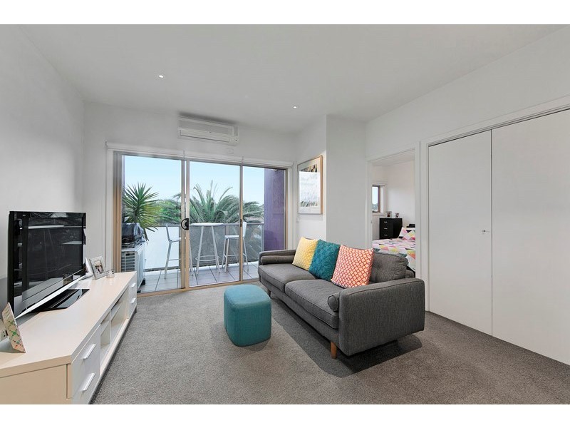 13/101-103 Orrong Crescent, Caulfield North VIC 3161