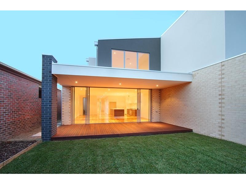 9A Girdwood Avenue, Carnegie VIC 3163