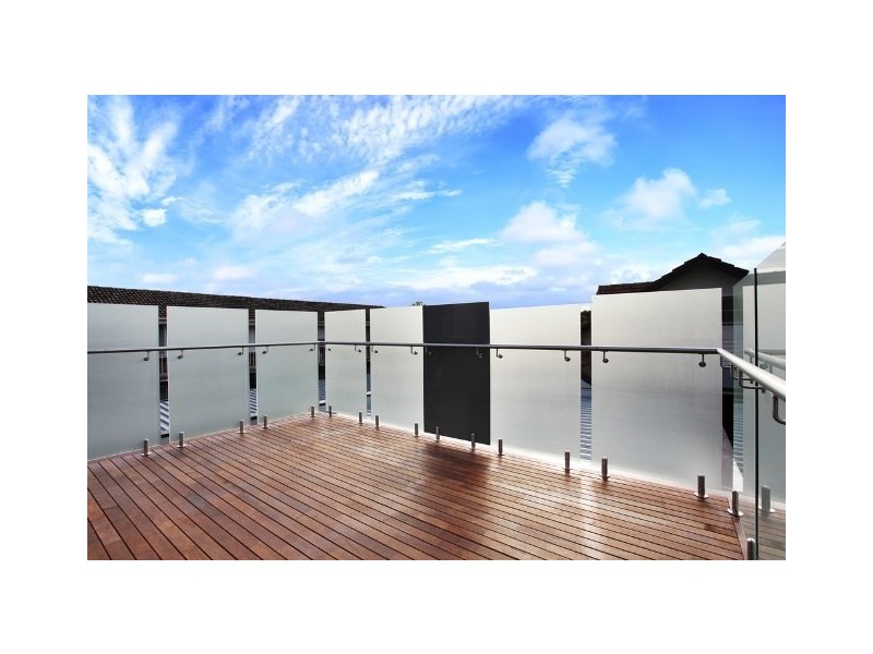 2/68 Lillimur Road, Ormond VIC 3204