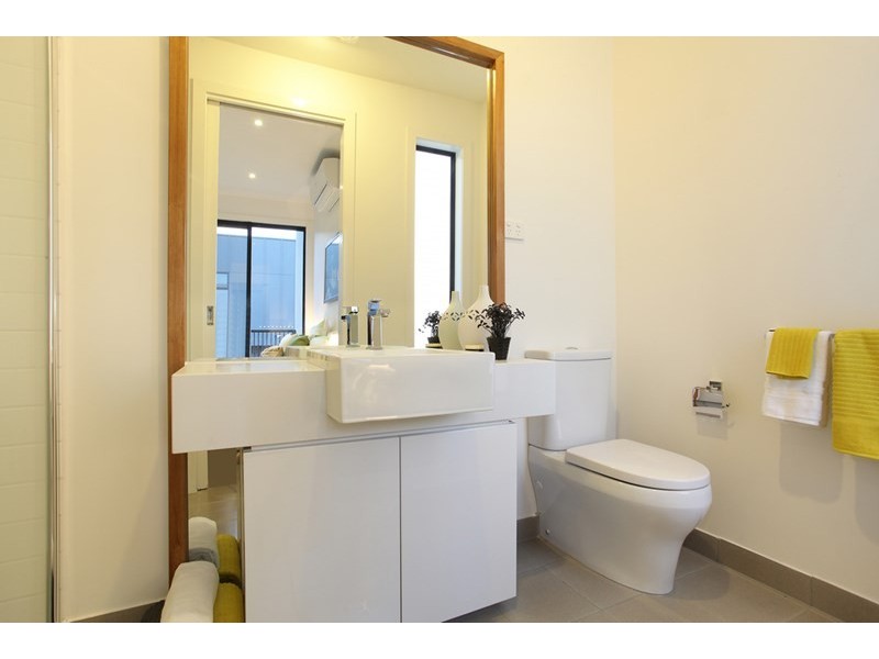 2 Lavender Avenue, Cheltenham VIC 3192