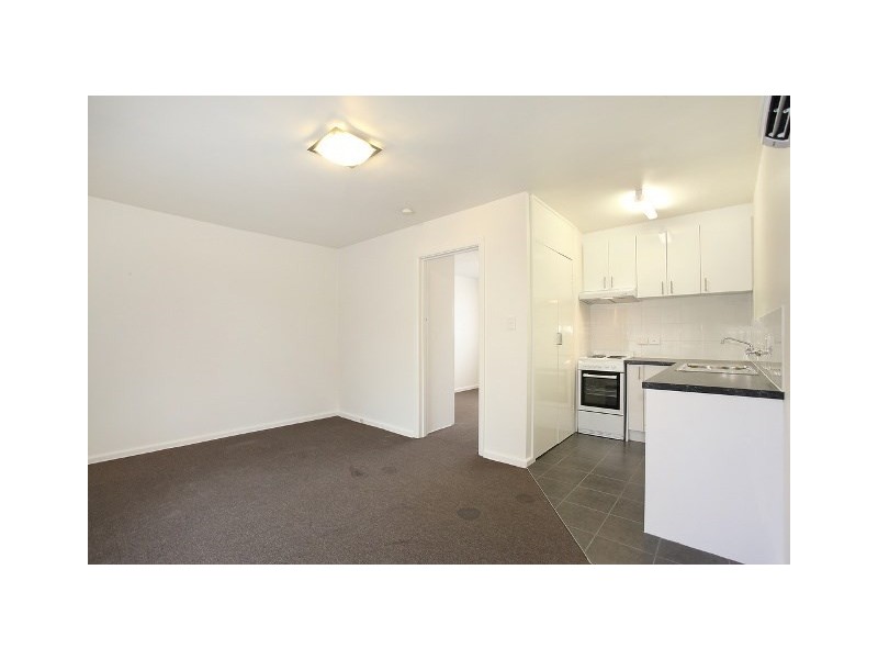 2/24 Brisbane Street, Murrumbeena VIC 3163