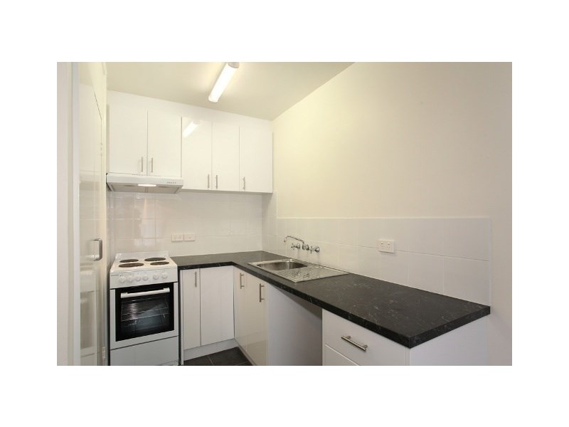 2/24 Brisbane Street, Murrumbeena VIC 3163