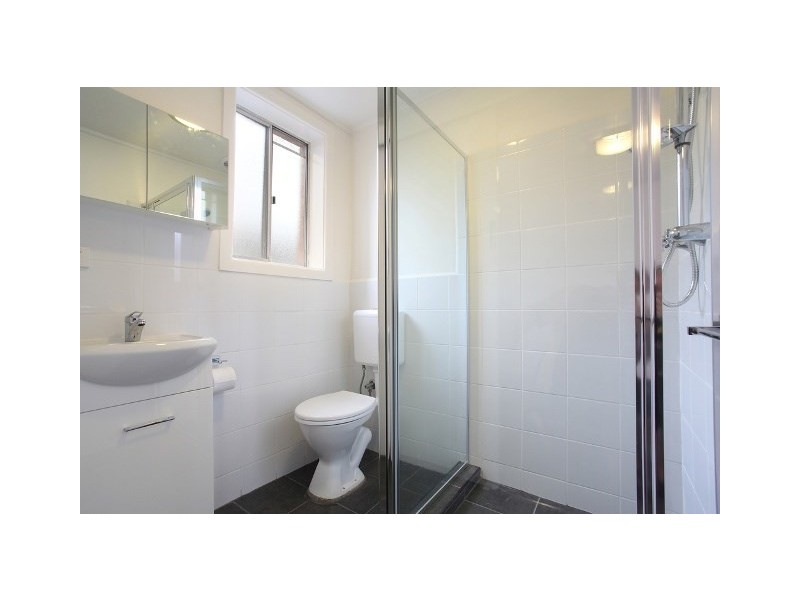 2/24 Brisbane Street, Murrumbeena VIC 3163