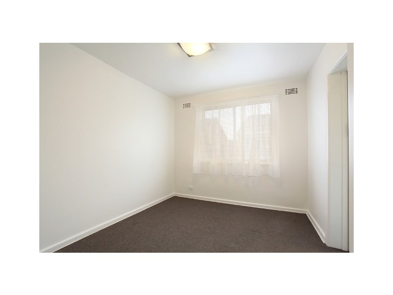 2/24 Brisbane Street, Murrumbeena VIC 3163