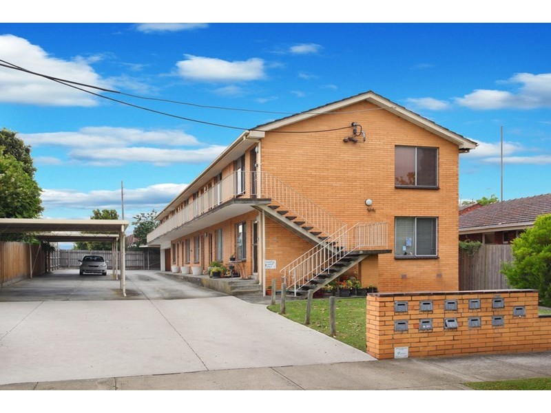2/24 Brisbane Street, Murrumbeena VIC 3163