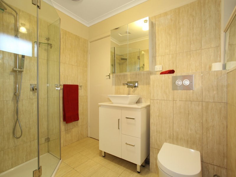 2 Cronin Court, Cheltenham VIC 3192