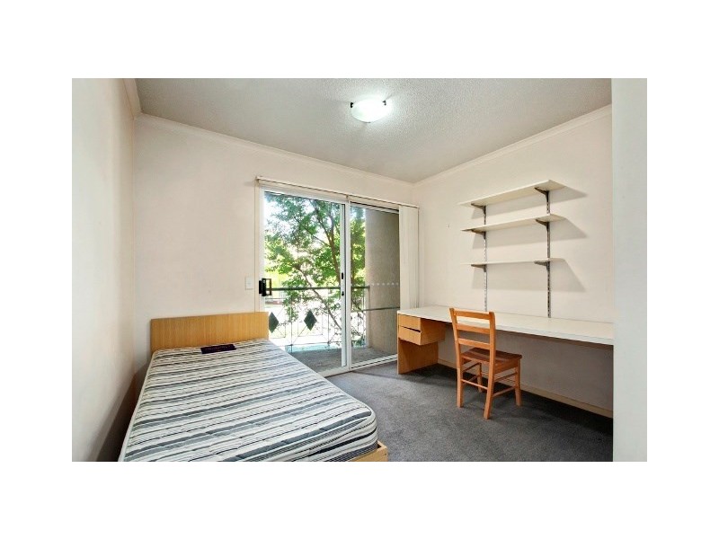 8/999 Dandenong Road, Malvern East VIC 3145