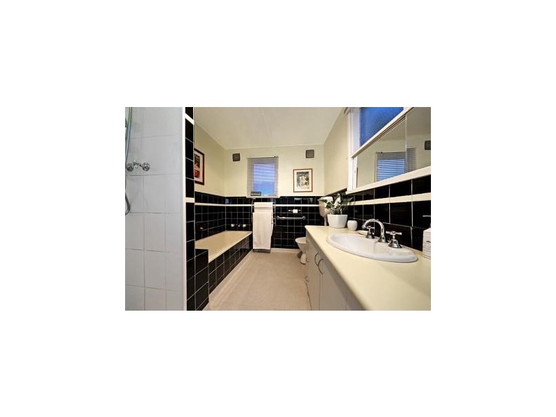 40 Belsize, Carnegie VIC 3163