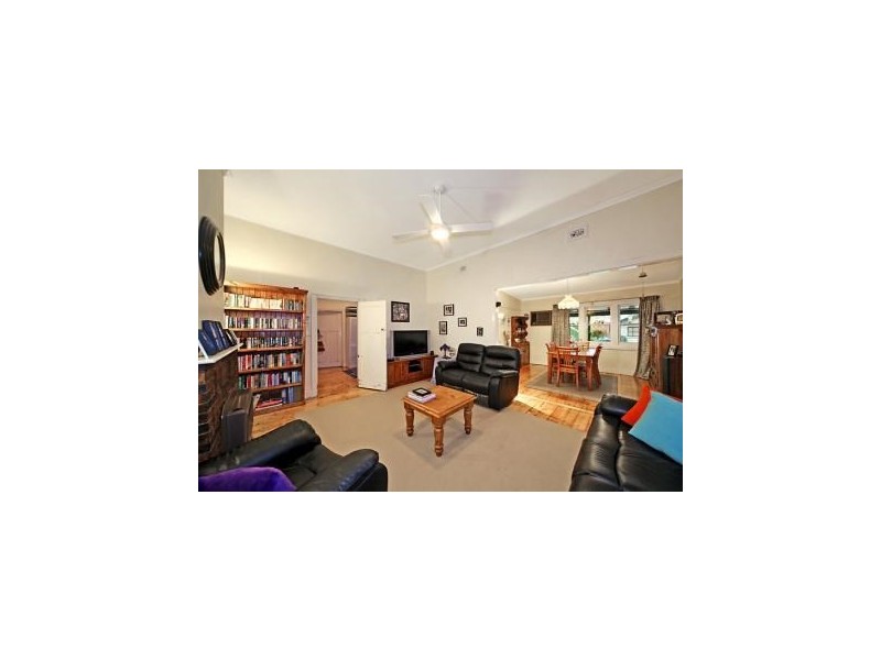 40 Belsize, Carnegie VIC 3163
