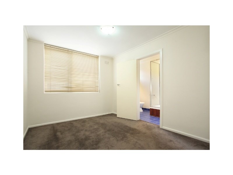 3/956 Dandenong Road, Caulfield East VIC 3145