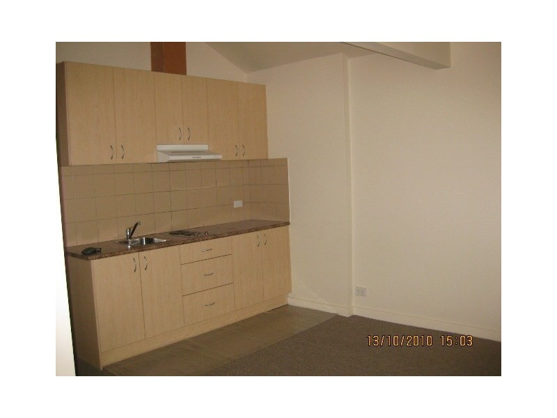 2/317 Neerim Road, Carnegie VIC 3163