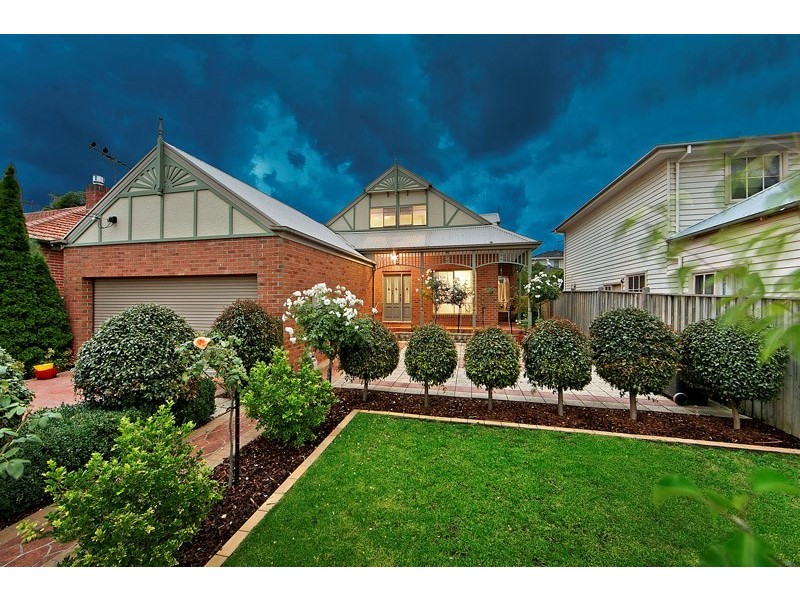 15 Reserve Avenue, Carnegie VIC 3163