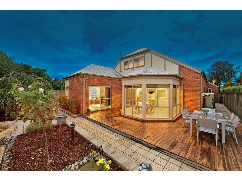 15 Reserve Avenue, Carnegie VIC 3163