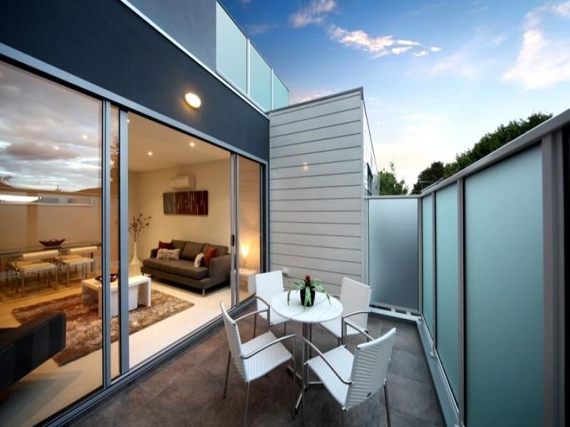 11/13 Maroona Road, Carnegie VIC 3163