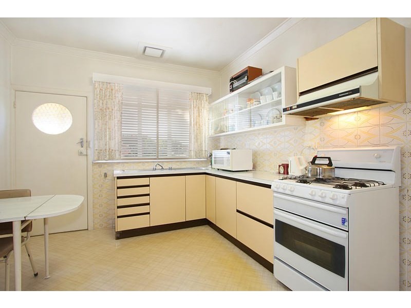 9 Kinlock Avenue, Murrumbeena VIC 3163