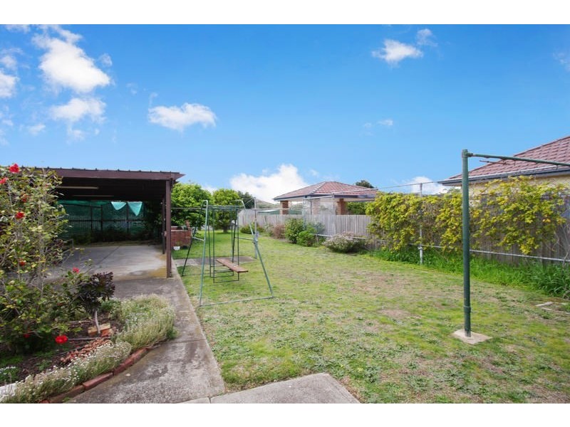 9 Kinlock Avenue, Murrumbeena VIC 3163